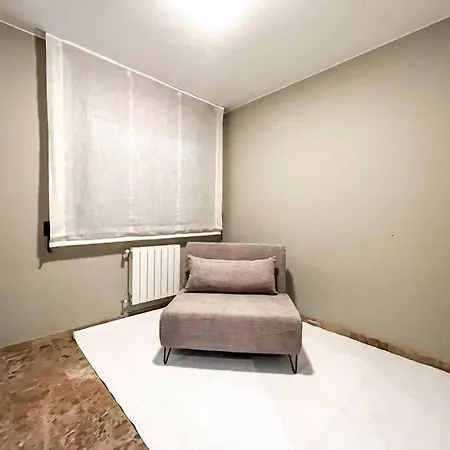 Holiday home Montjuic Town House With Pool *