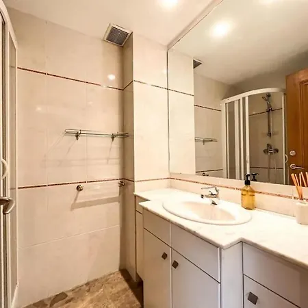 Holiday home Montjuic Town House With Pool Girona