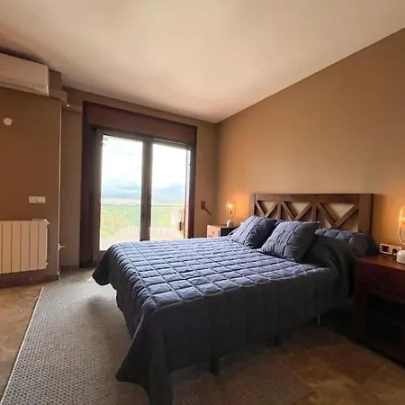 Montjuic Town House With Pool Holiday home *