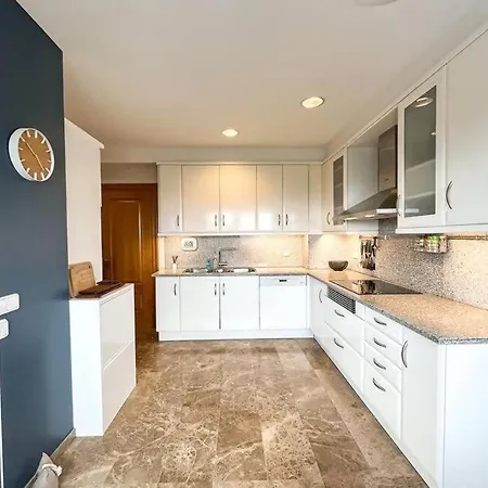 Montjuic Town House With Pool Holiday home *
