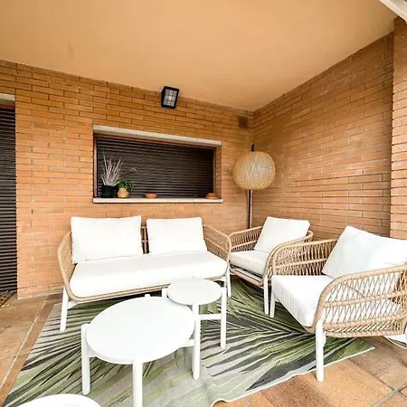 Montjuic Town House With Pool Holiday home *